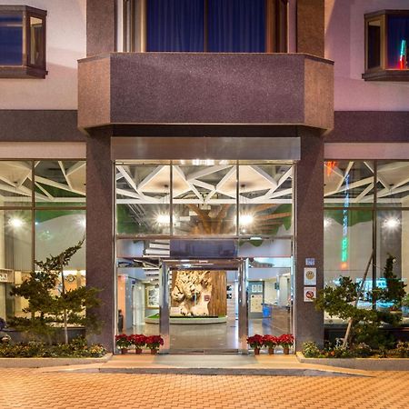 Yadi Hotel Puli Εξωτερικό φωτογραφία