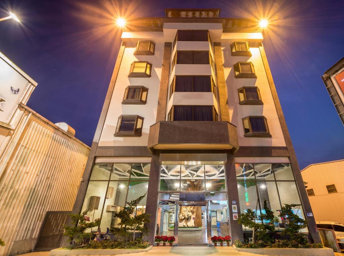 Yadi Hotel Puli Εξωτερικό φωτογραφία